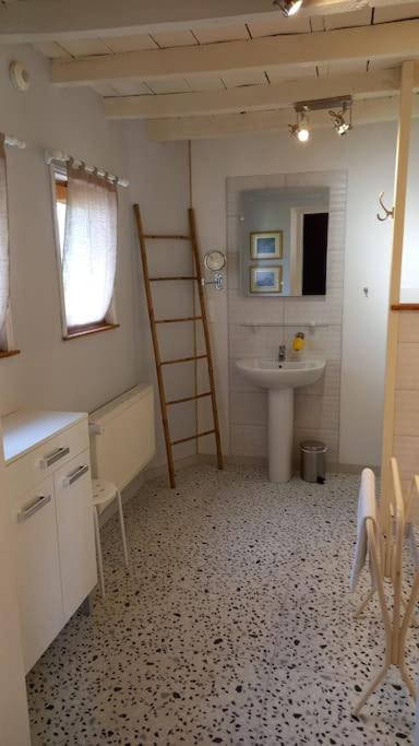 Le Logis De La Tour Villa Loudun Ngoại thất bức ảnh